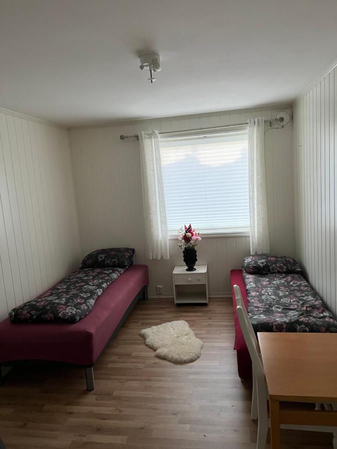 Bedroom In City Centre, No Shower Available Alesund Luaran gambar